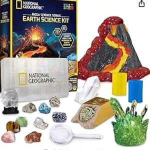 NIB NATIONAL GEOGRAPHIC Earth Science Kit - Over 15 Science Experiments for Kids